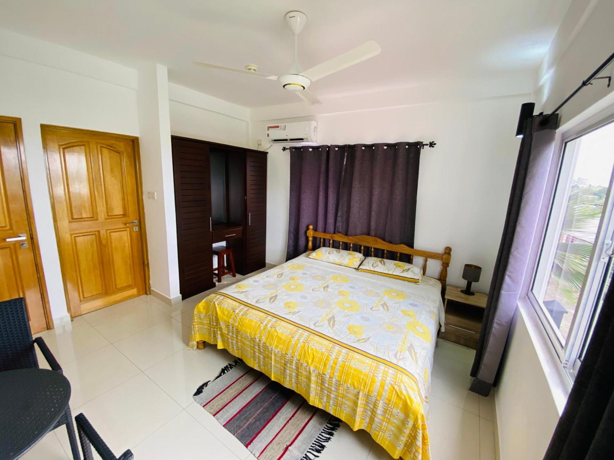 Oceanic View Apartments Beau Vallon  Exterior photo